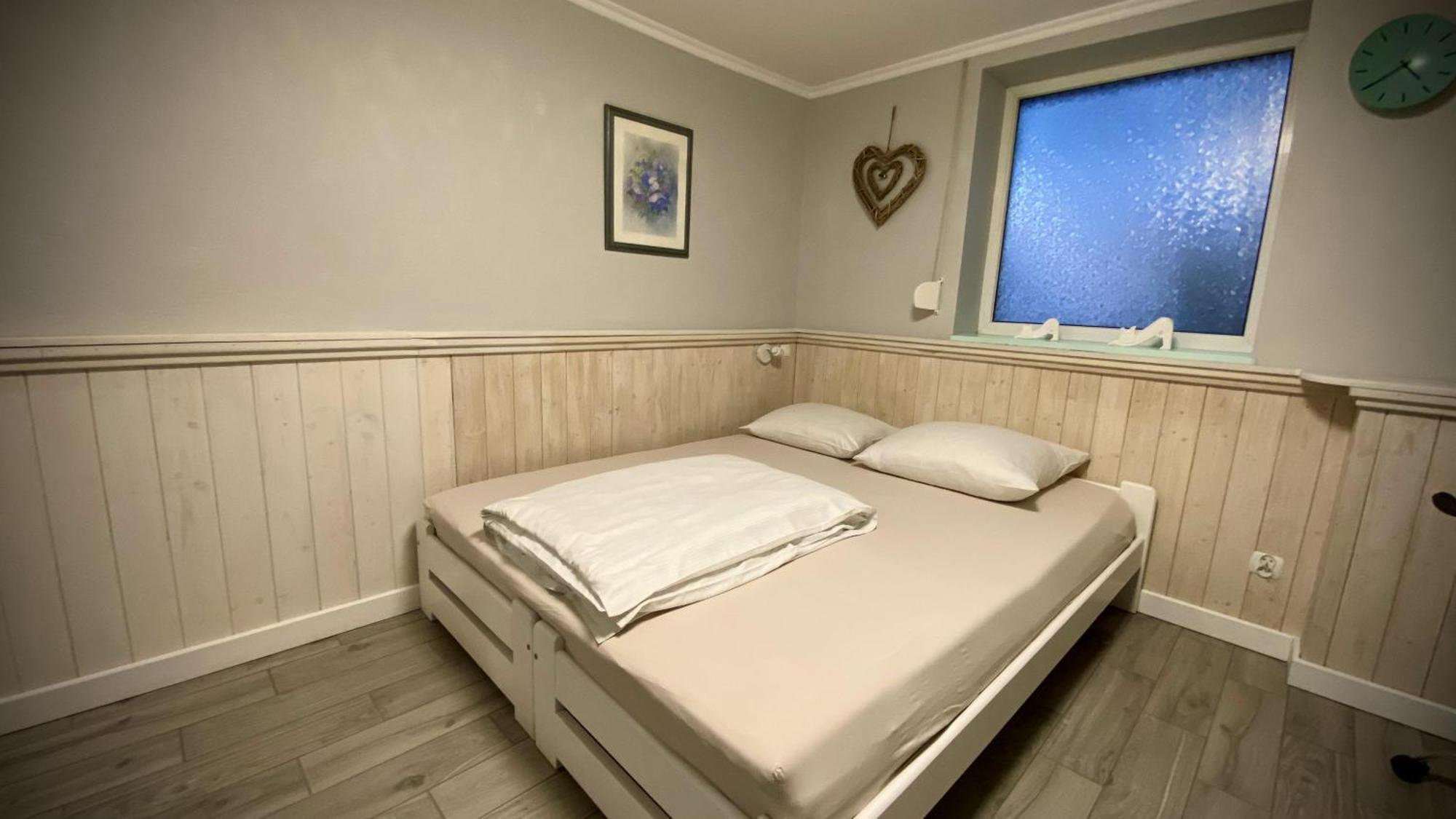 Villa Pod Orzechem Zaniemyśl Esterno foto